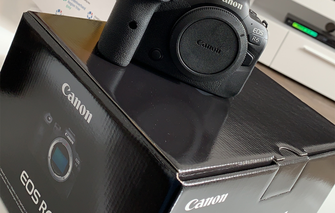 Unboxing Image Canon EOS R6