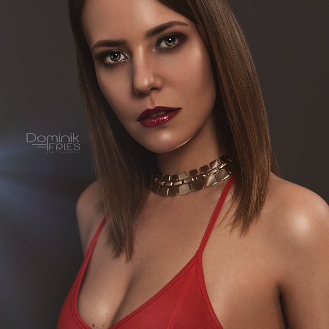 Beauty Shooting mit Model Karina Krimmel im Fotostudio in Aach bei Trier 